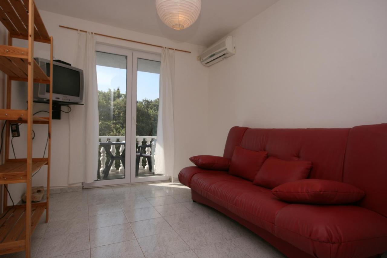 Apartments With A Parking Space Mandre, Pag - 6405 Kolan Kültér fotó